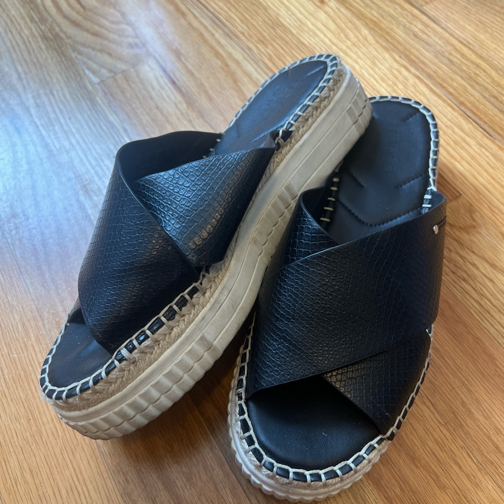 Franco Sarto Criss Cross Platform Sandal